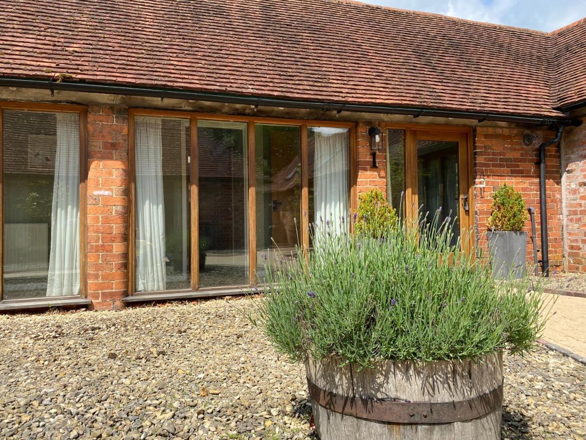 Hidden Cottages Two Lovely 1 Bed Cottages In Peaceful Surroundings, 1 With Log Burner Henley-in-Arden Exterior foto