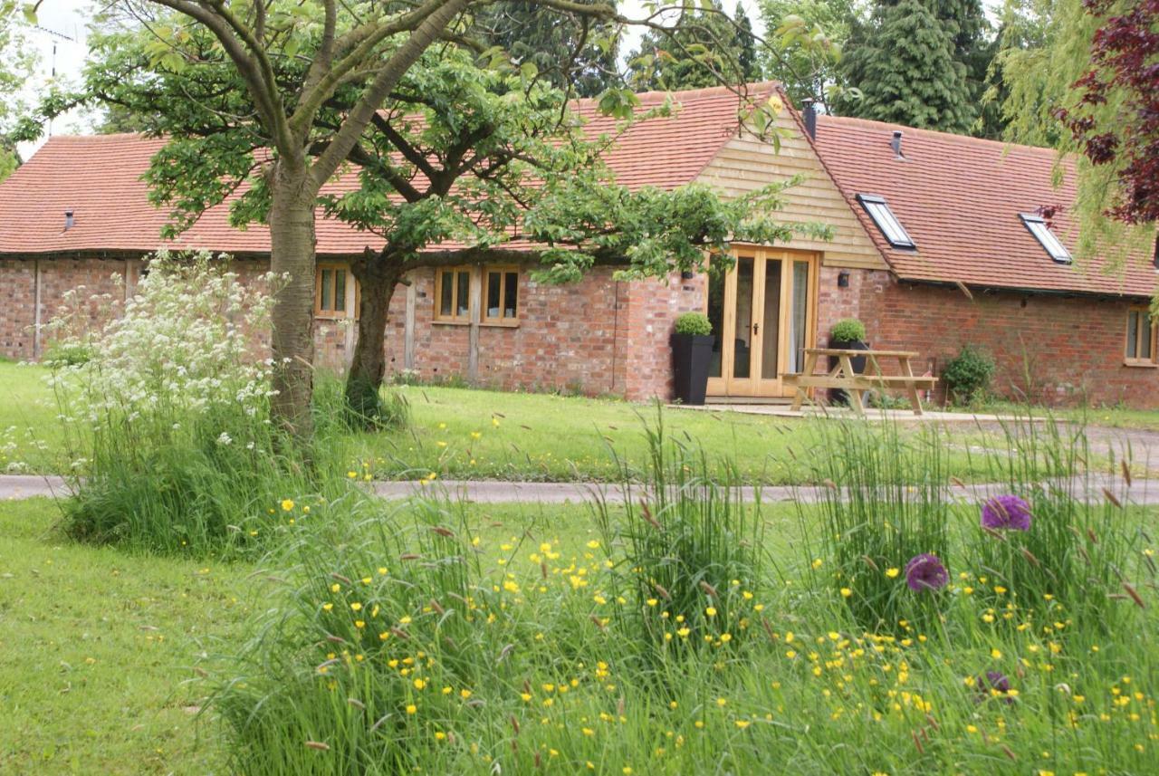 Hidden Cottages Two Lovely 1 Bed Cottages In Peaceful Surroundings, 1 With Log Burner Henley-in-Arden Exterior foto